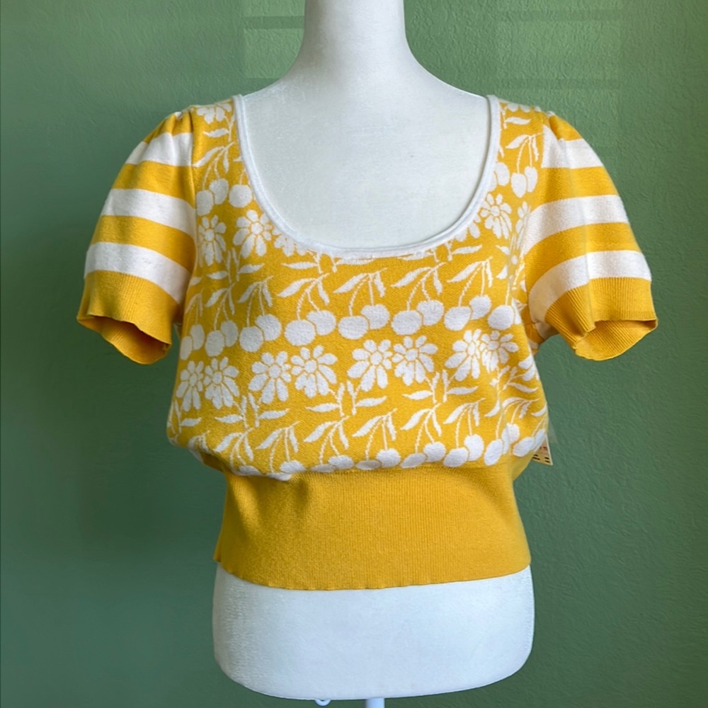 Maeve by Anthropologie, Yellow Crop Top
